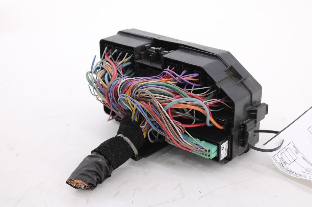 2015-17 Acura TLX Tech 3.5L Engine Fuse Relay Junction Box 32200-TZ3-A13 *ReaD*8