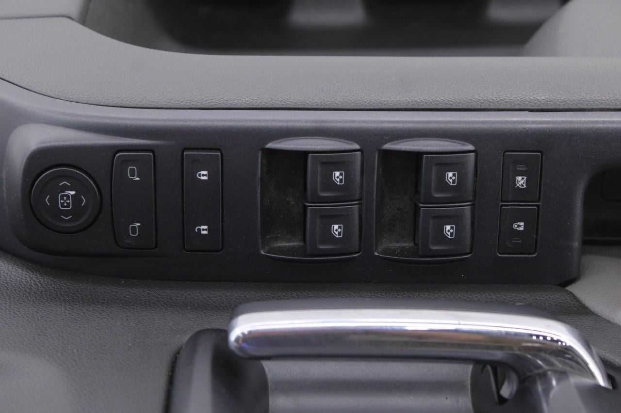 2014-19 Chevrolet Silverado 1500 Work Truck 2WT Front Left Side Door Trim Panel9