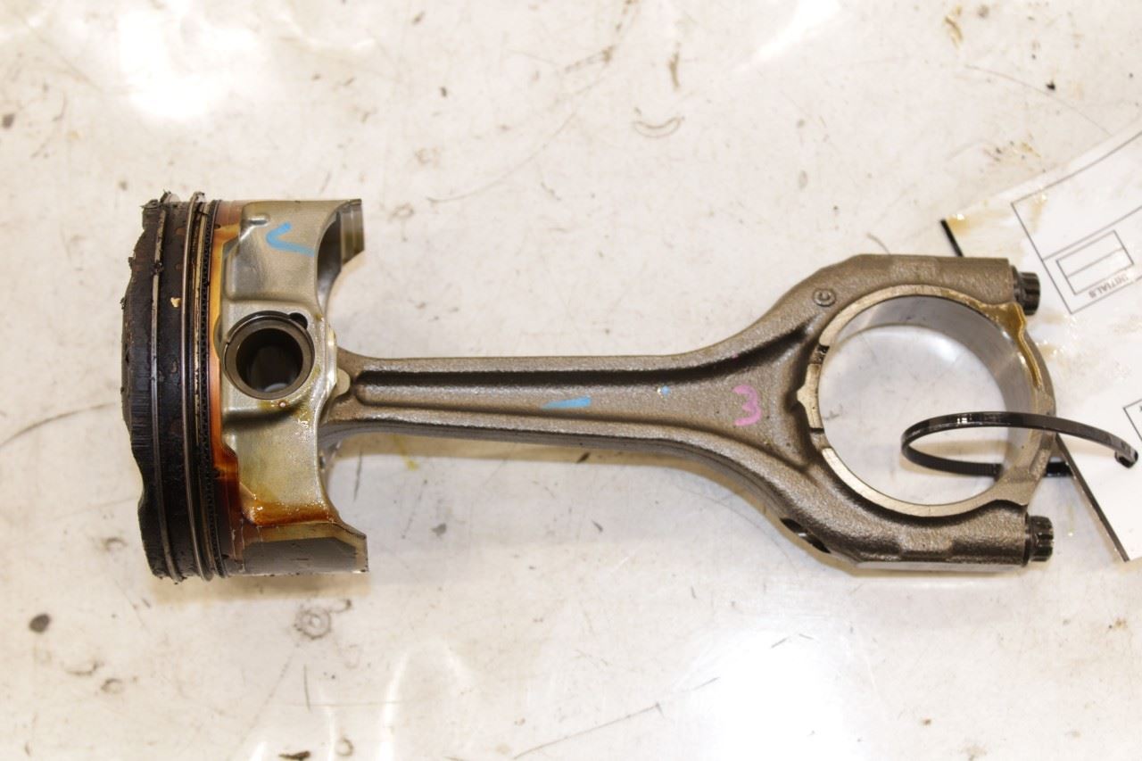 22-25 Hyundai Tucson SEL 2.5L Engine Piston No 3 with Connecting Rod 23510-2S010 - Alshned Auto Parts