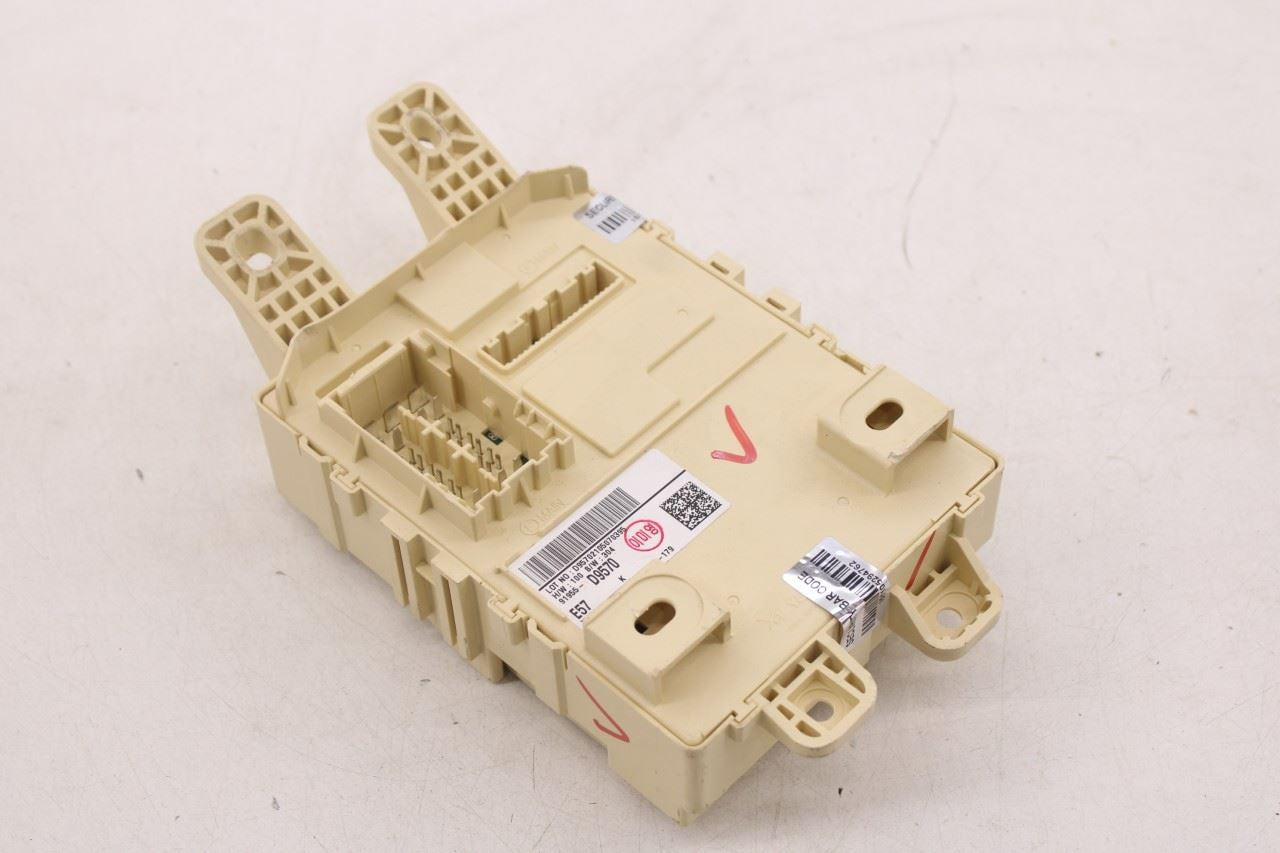 20-22 Kia Sportage Nightfall 2.4L FWD Instrument Panel Fuse Relay Junction Block6