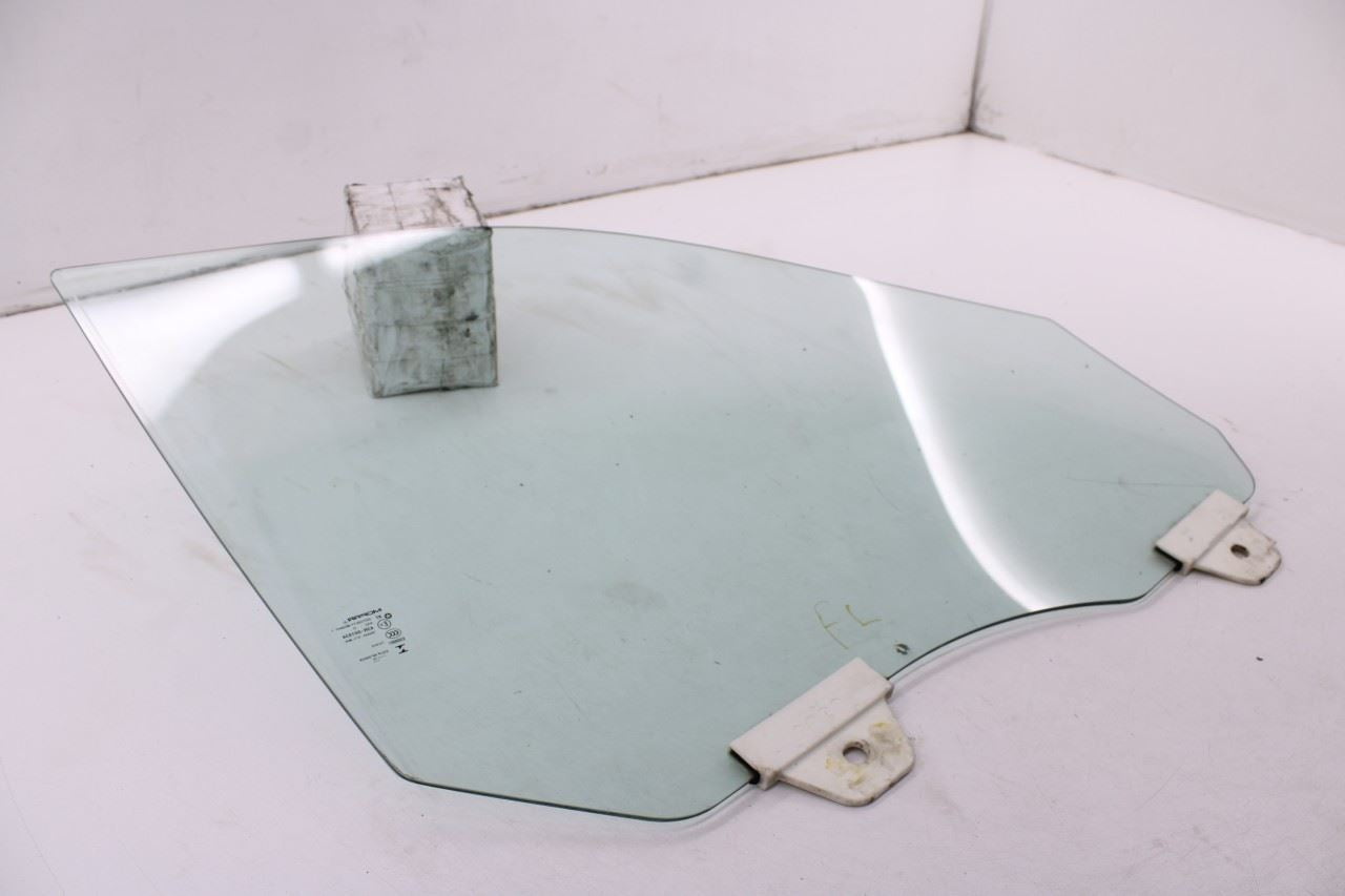 2011-2026 Dodge Durango SXT Front Left Door Window Movable Glass 68068671AC7