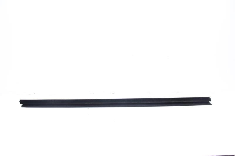 2003-12 Land Rover Range Rover Front Right Door Inner Belt Weatherstrip LR012117 - Alshned Auto Parts