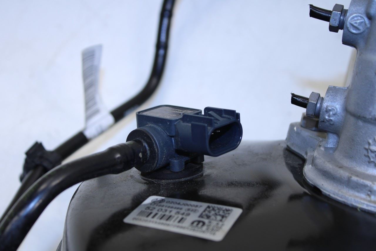 2015-2023 Jeep Renegade Sport 2.4L Brake Booster w/ Master Cylinder w/ Reservoir - Alshned Auto Parts