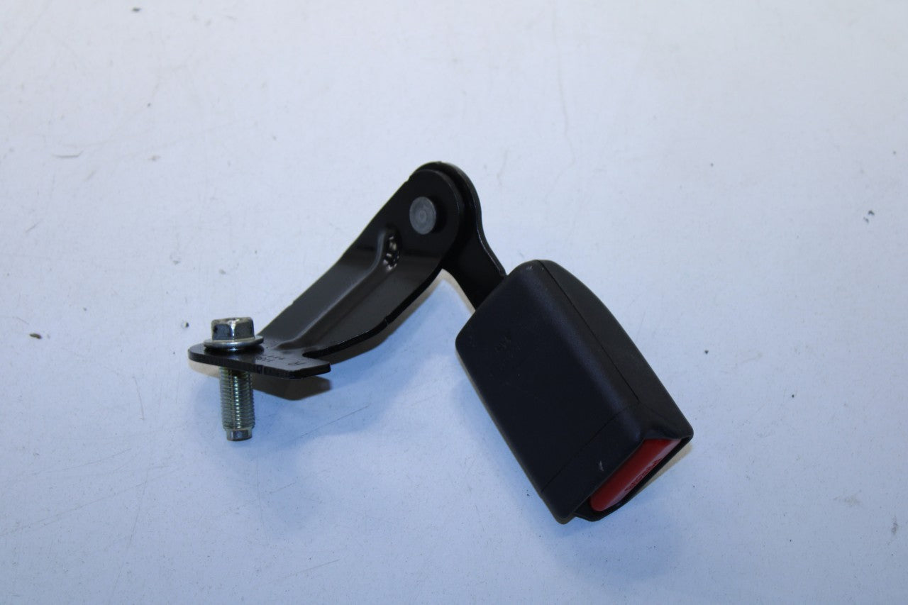 2017-22 Infiniti Q60 Luxe Rear Right and Left Side 2nd Row Seat Belt Buckle Set - Alshned Auto Parts