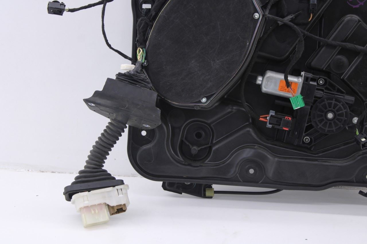 2011-25 Dodge Durango SXT Front Right Door Window Regulator w/ Carrier and Motor8