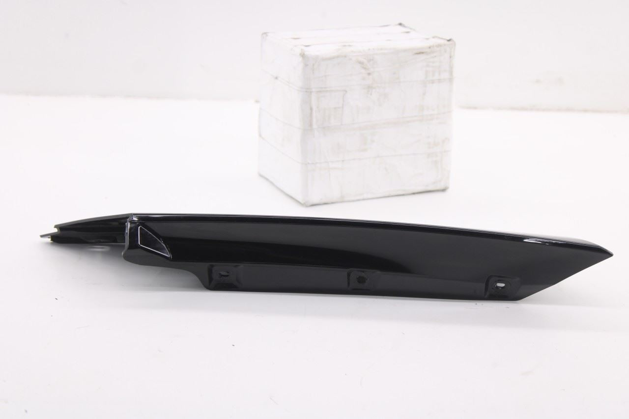 20-26 Ford Explorer Interceptor Rear Right D-Pillar Exterior Trim LB5Z78291A08AA4