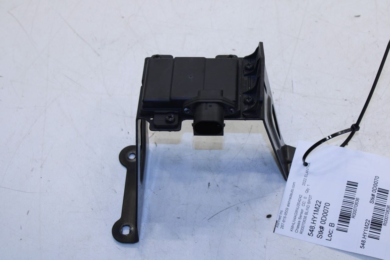 2021-2023 Hyundai Elantra SEL RR Right Blind Spot Detection Radar Sensor Module - Alshned Auto Parts