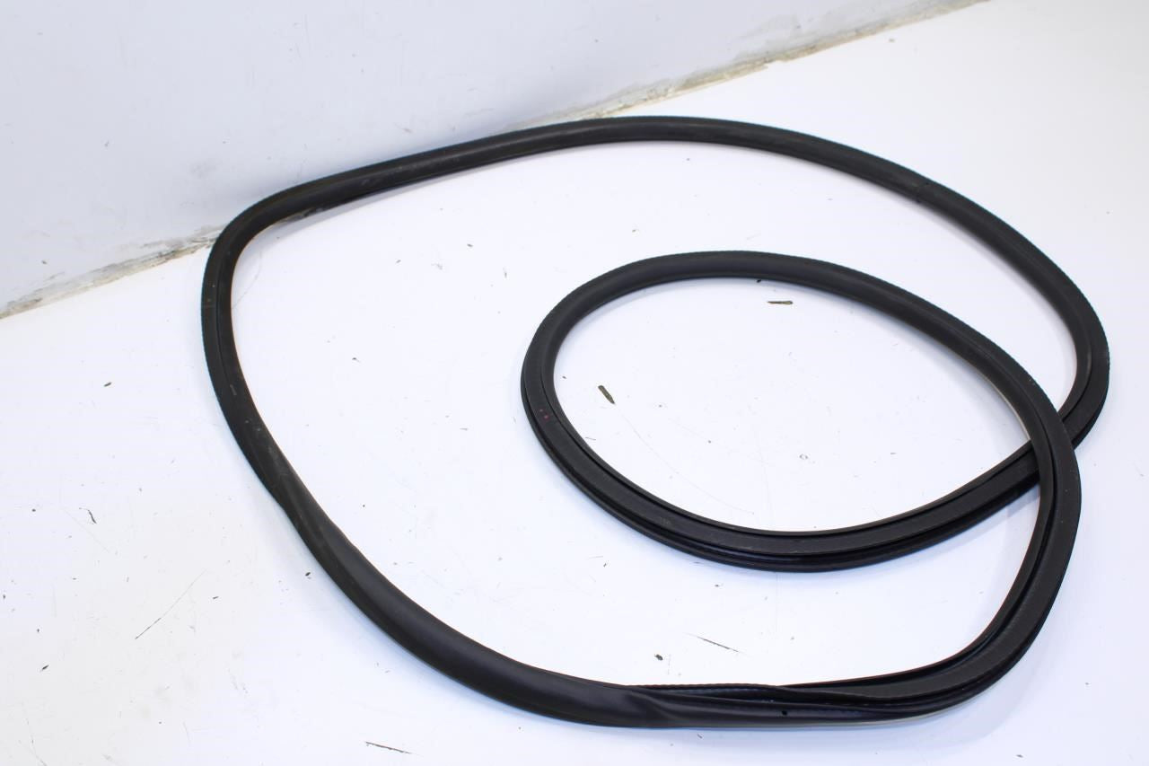 2019-2025 Cadillac XT4 Premium Rear Left Door Weatherstrip On Body 84234127 OEM - Alshned Auto Parts