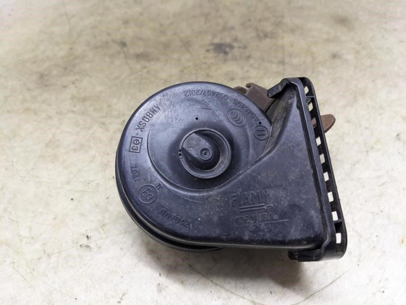 2013-2018 Jeep Wrangler High Note Horn w/ Bracket 68190592AC OEM - Alshned Auto Parts