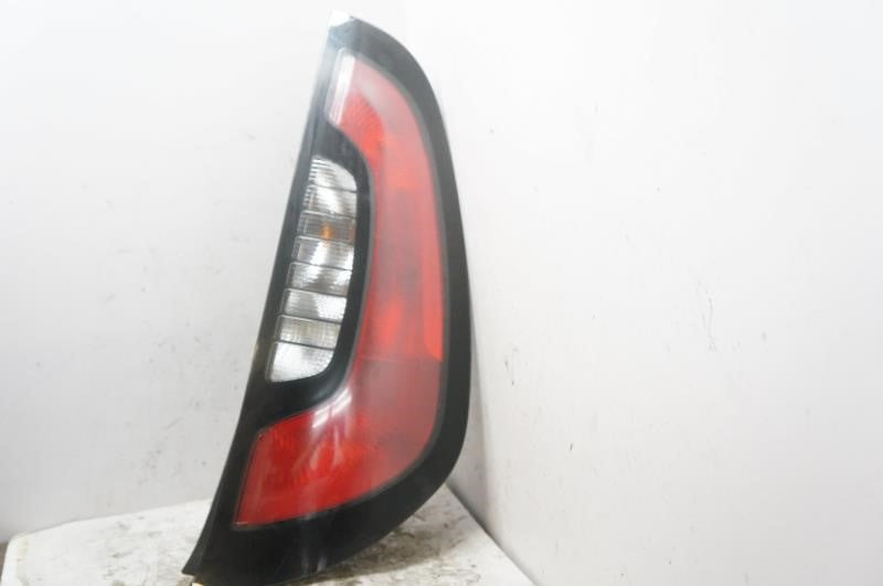 2014-2019 Kia Soul Passenger Right Rear Tail Light 92402B2010 OEM - Alshned Auto Parts