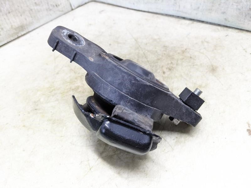 2014-2019 Subaru Forester Engine LH Side Mount Bracket Insulator 41022FJ020 OEM