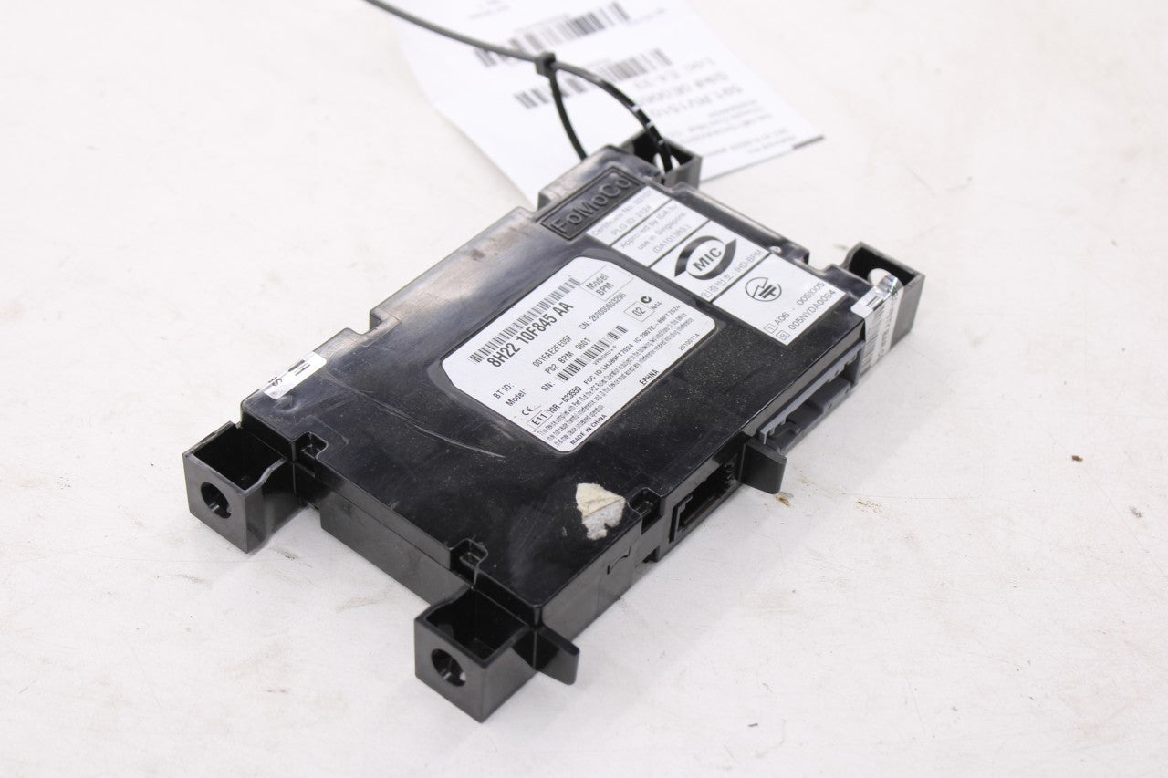 2010-2012 Land Rover Range Rover HSE Telematics Communication Control Module3
