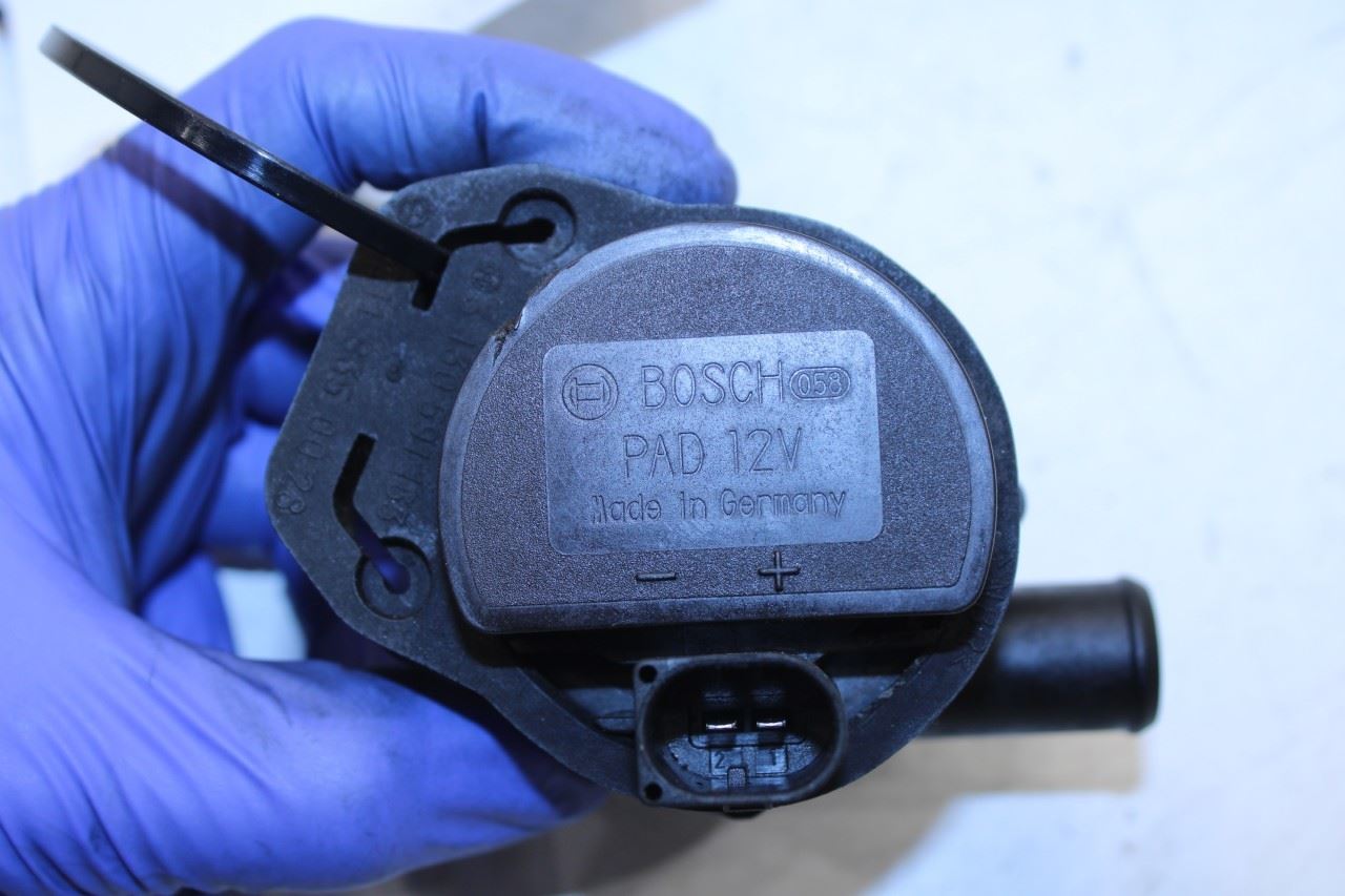 2012-2015 Mercedes-Benz ML350 3.5L RWD Radiator Auxiliary Water Coolant Pump - Alshned Auto Parts