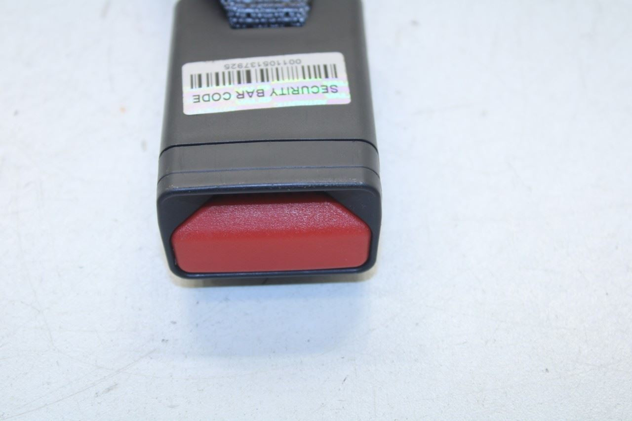 2019-24 Chevrolet Blazer 2LT Rear RH and LH 2nd Row Center Seat Belt Buckle Set - Alshned Auto Parts