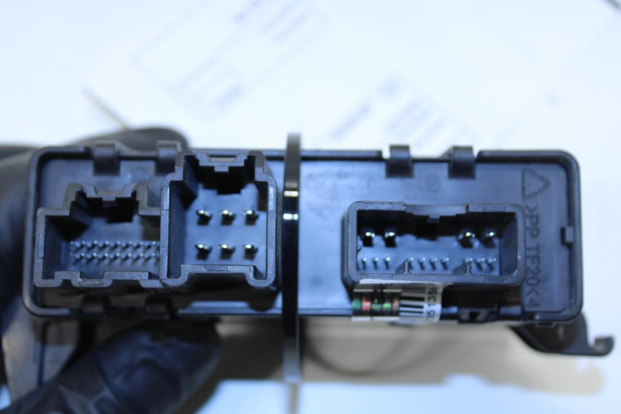 2017-2023 GMC Acadia SLT-1 Power Liftgate Back Door Control Module 84233603 OEM - Alshned Auto Parts