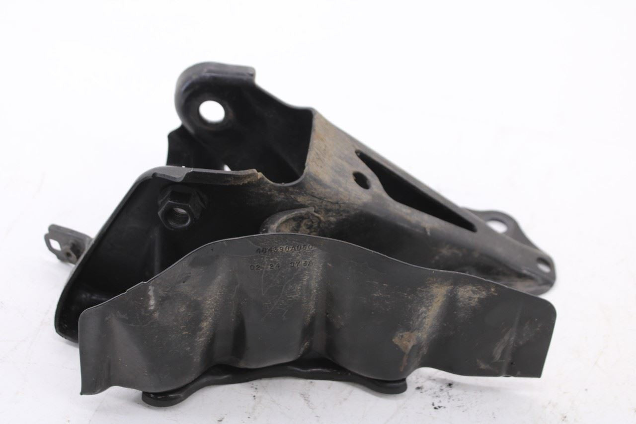 22-24 Toyota Corolla LE FWD Rear Suspension Axle Beam RH and LH Side Bracket Set - Alshned Auto Parts