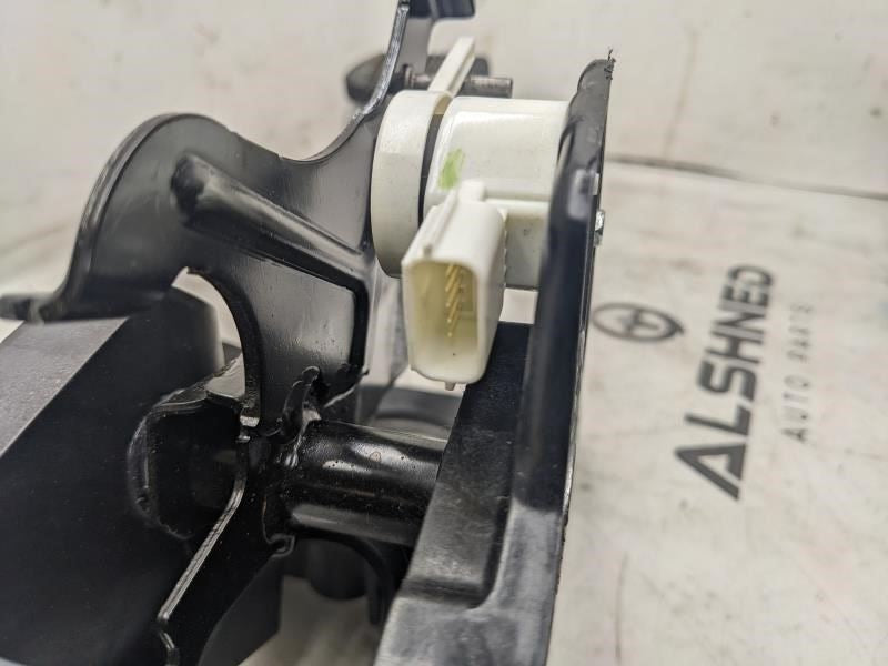 2015-2022 GMC Canyon Brake Stop Pedal Assembly 23326809 OEM4