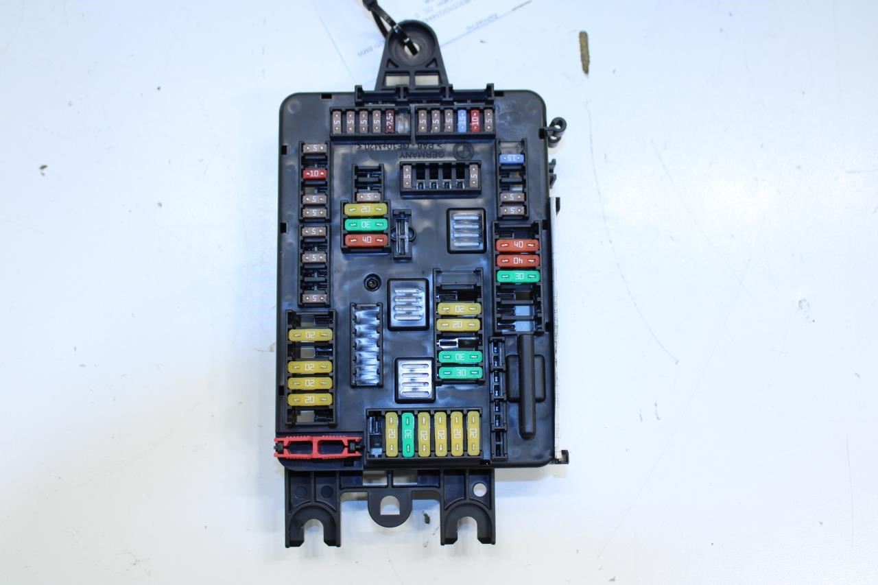 15-16 BMW 435i Gran Coupe RR Trunk Power Distribution Fuse Relay Box 61149259466 - Alshned Auto Parts