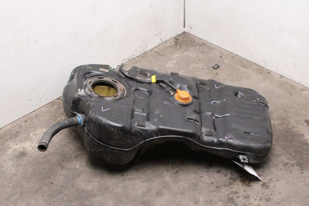 2016-2018 Kia Sorento EX 3.3L Fuel Gas Tank 18.8 US Gallons 31150-C6200 OEM - Alshned Auto Parts