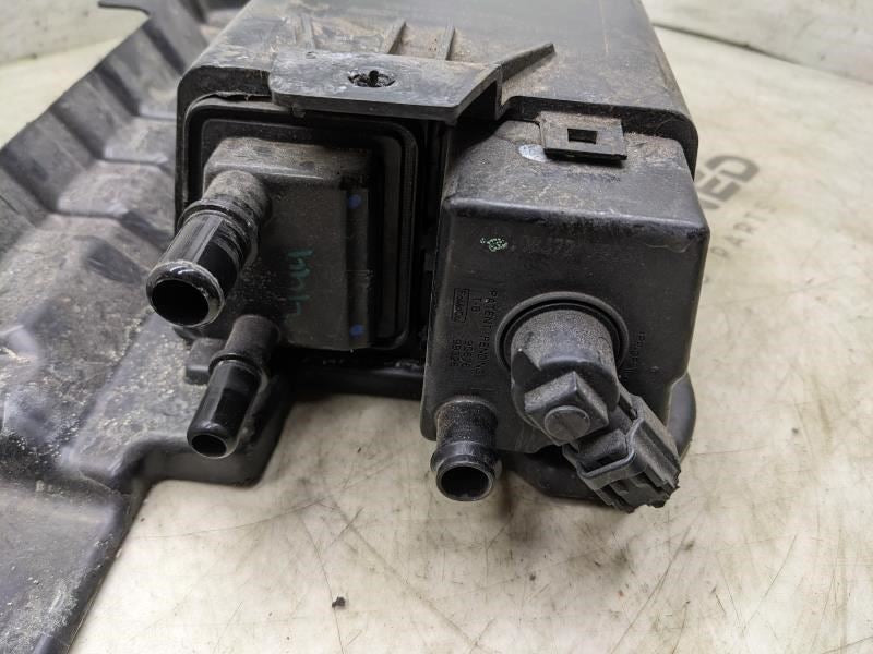 2011-19 Ford Explorer 2.3L Fuel Vapor Evaporator Emission Canister AG13-9E857-BE7