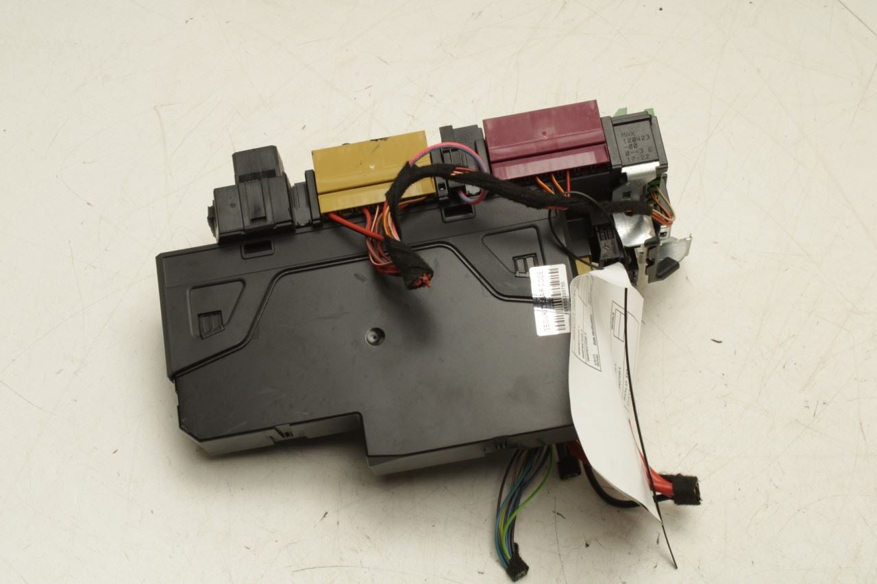 10-16 Mercedes-Benz E350 Sport 4Matic Rear SAM Fuse Relay Junction Block Module - Alshned Auto Parts