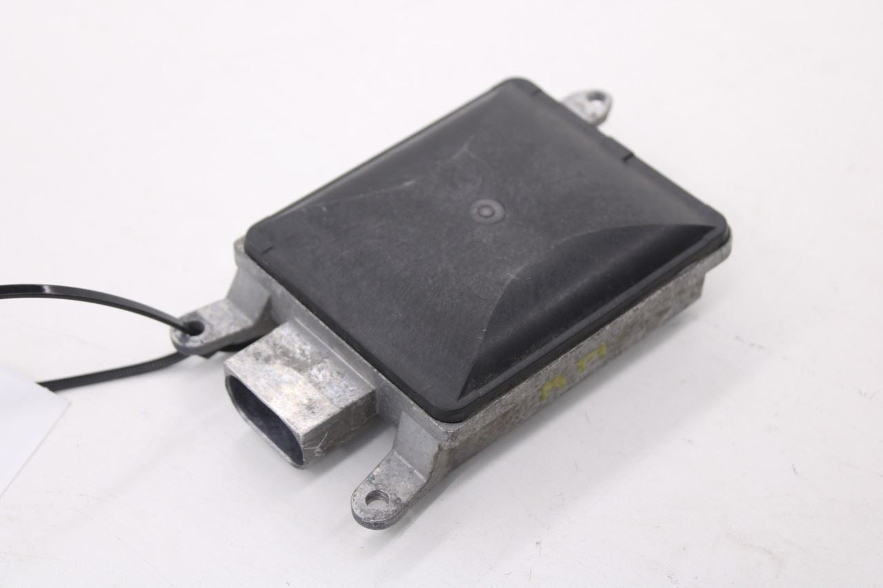 2012-15 Audi A7 Premium Rear Right Blind Spot Detection Radar Sensor 4G0907568J9