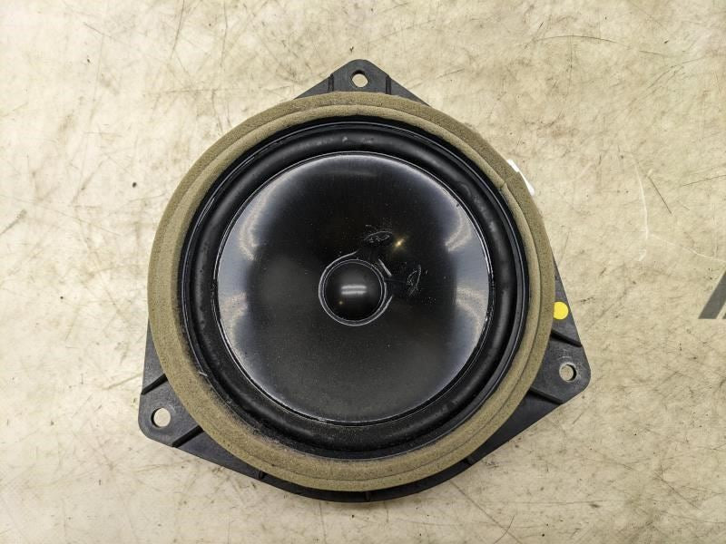 2007-2009 Lexus RX350 Rear Left Driver Side Door Speaker 86160-0E080 OEM0