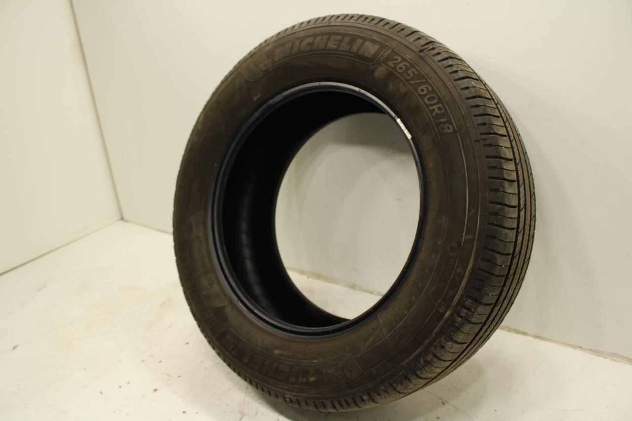 2021 Jeep Grand Cherokee Tire Michelin Premier LTX 265/60R18 - Alshned Auto Parts