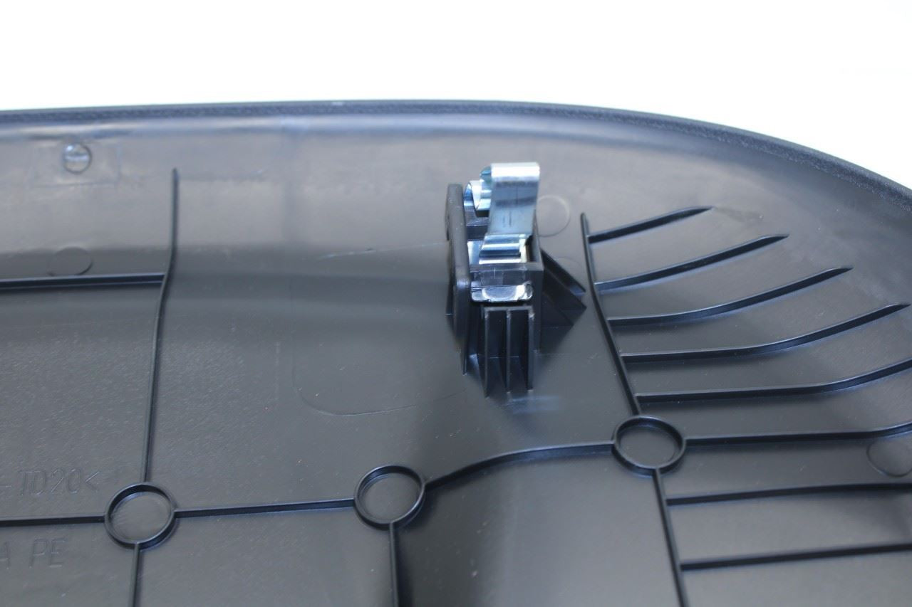 19-20 Kia Sorento LX 3.3L Front Passenger Right Side Seat Back Panel Cover Trim - Alshned Auto Parts