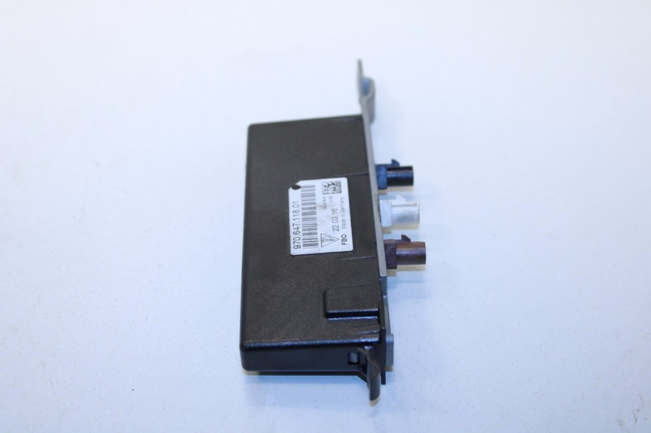 2010-2016 Porsche Panamera 4 Right Side Antenna Amplifier Booster Control Module - Alshned Auto Parts