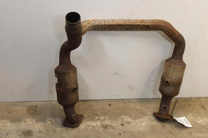 2016-2018 Ram 1500 5.7L 4x4 Exhaust System Pipe 68273127AA OEM
