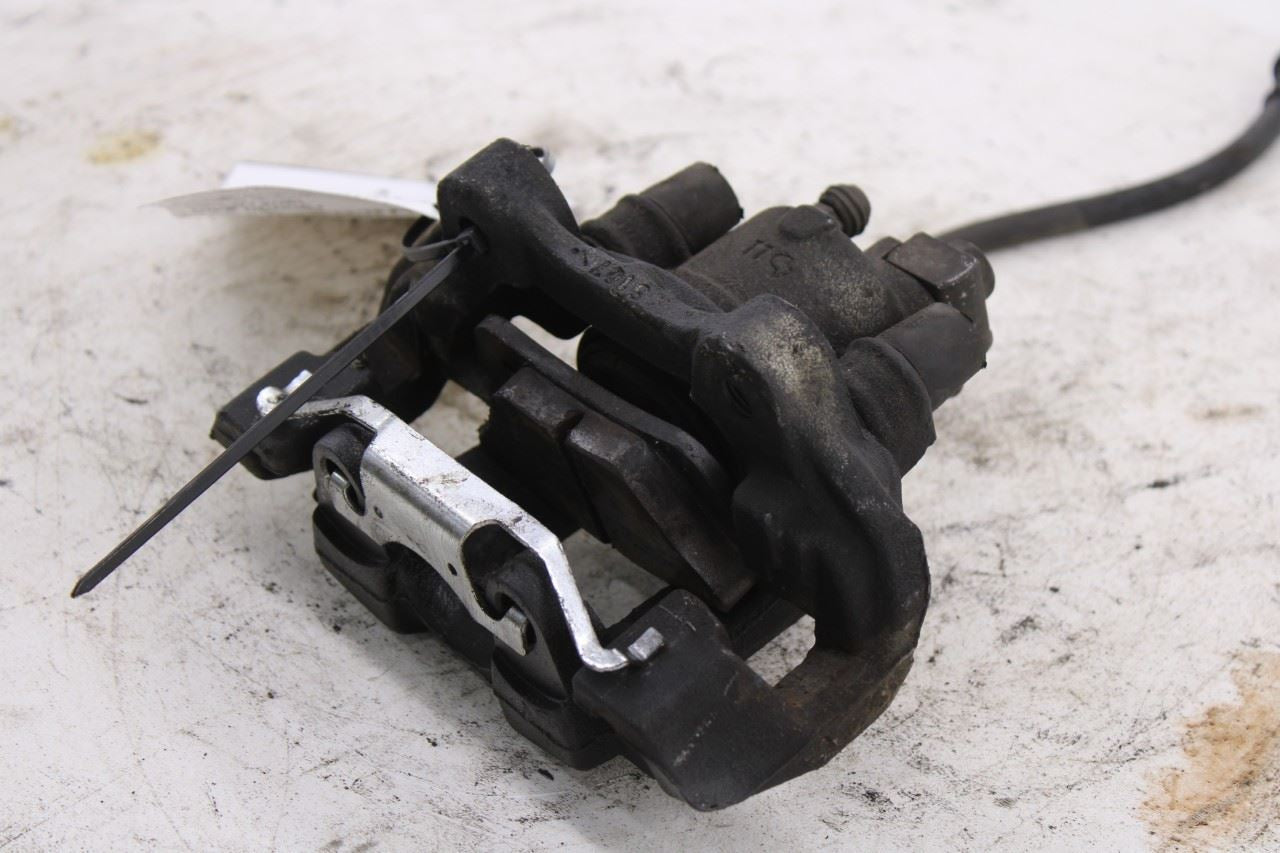 2011-2020 Dodge Durango SXT 3.6L AWD Rear Driver Left Side Brake Disc Caliper11