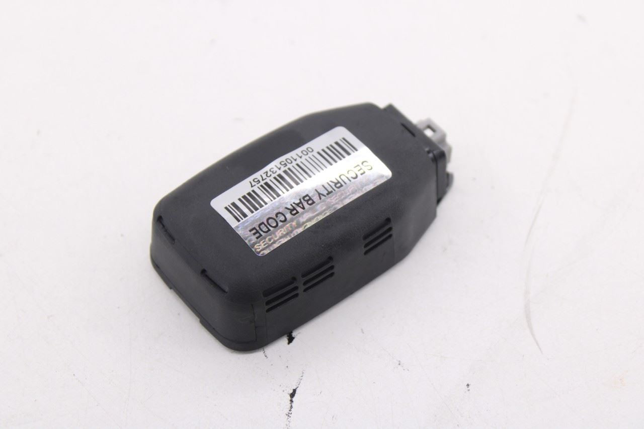 11-2025 Mitsubishi Outlander Sport SE Front Windshield Rain Sensor 8634A109 OEM3