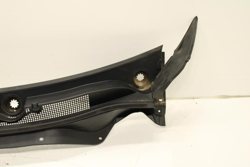 2024-2025 Chevrolet Trax Windshield Cowl Vent Grille Cover Panel 42869717 OEM - Alshned Auto Parts