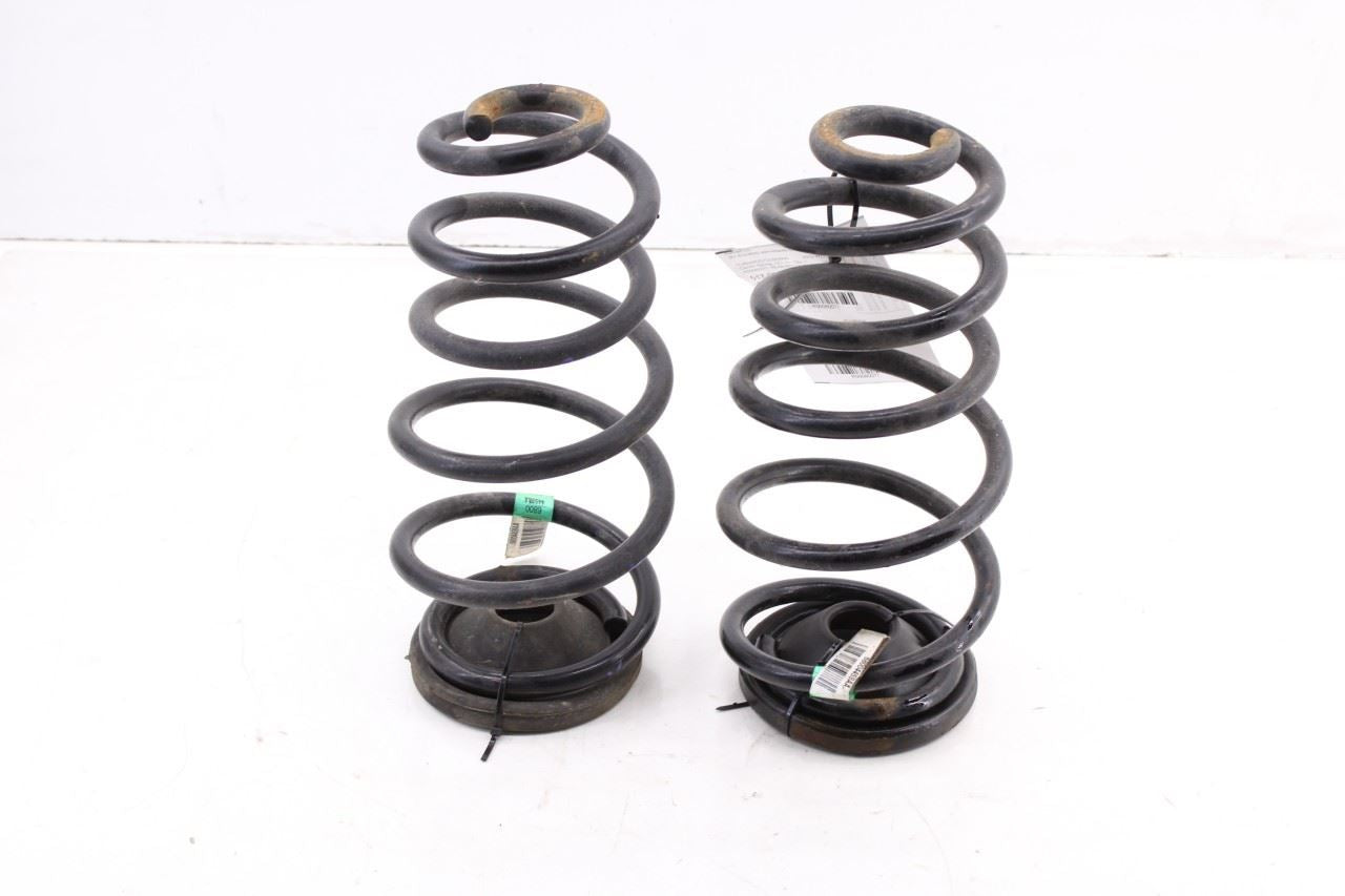 2007-2018 Jeep Wrangler Unlimited Sport Rear Right and Left Side Coil Spring Set0