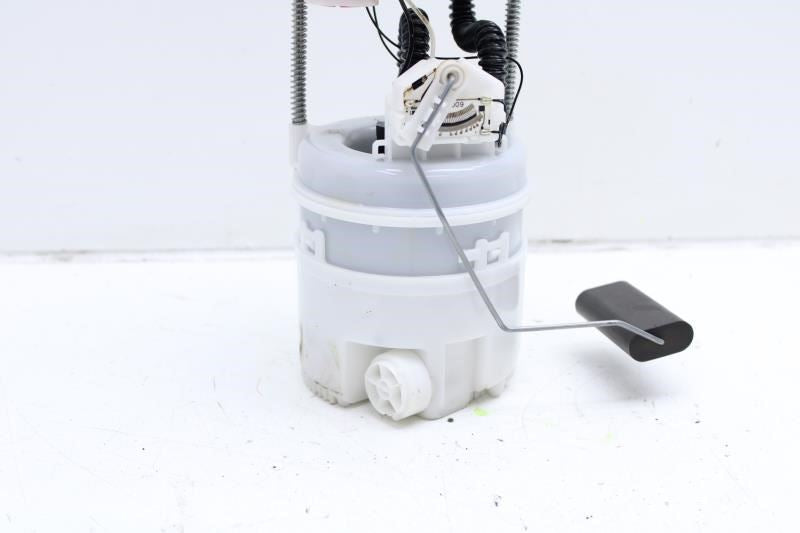 2015-2021 Jeep Renegade 2.4L Fuel Pump Assembly 52029625AA OEM - Alshned Auto Parts