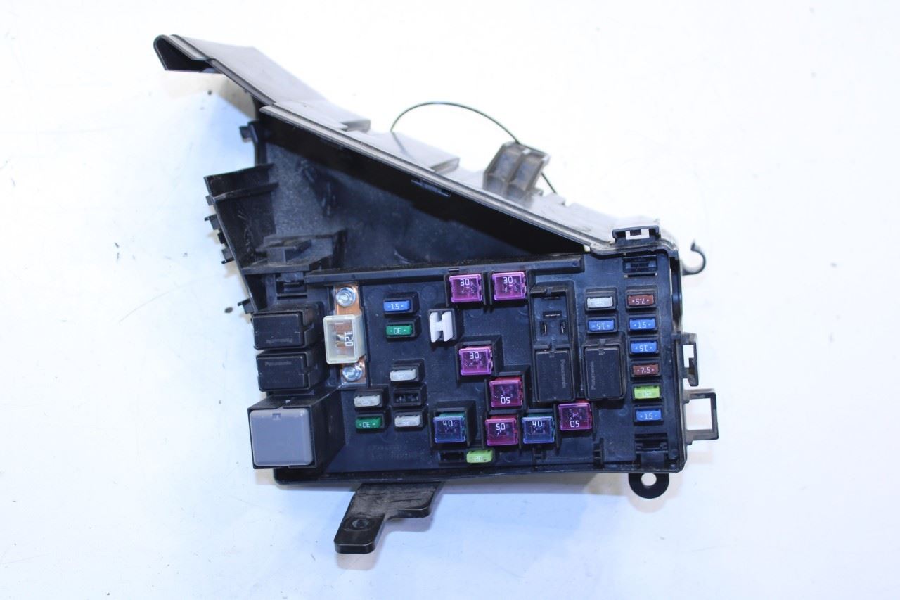2015-2021 Subaru WRX Premium 2.0L AWD Engine Bay Fuse Relay Box 82243AG010 OEM - Alshned Auto Parts