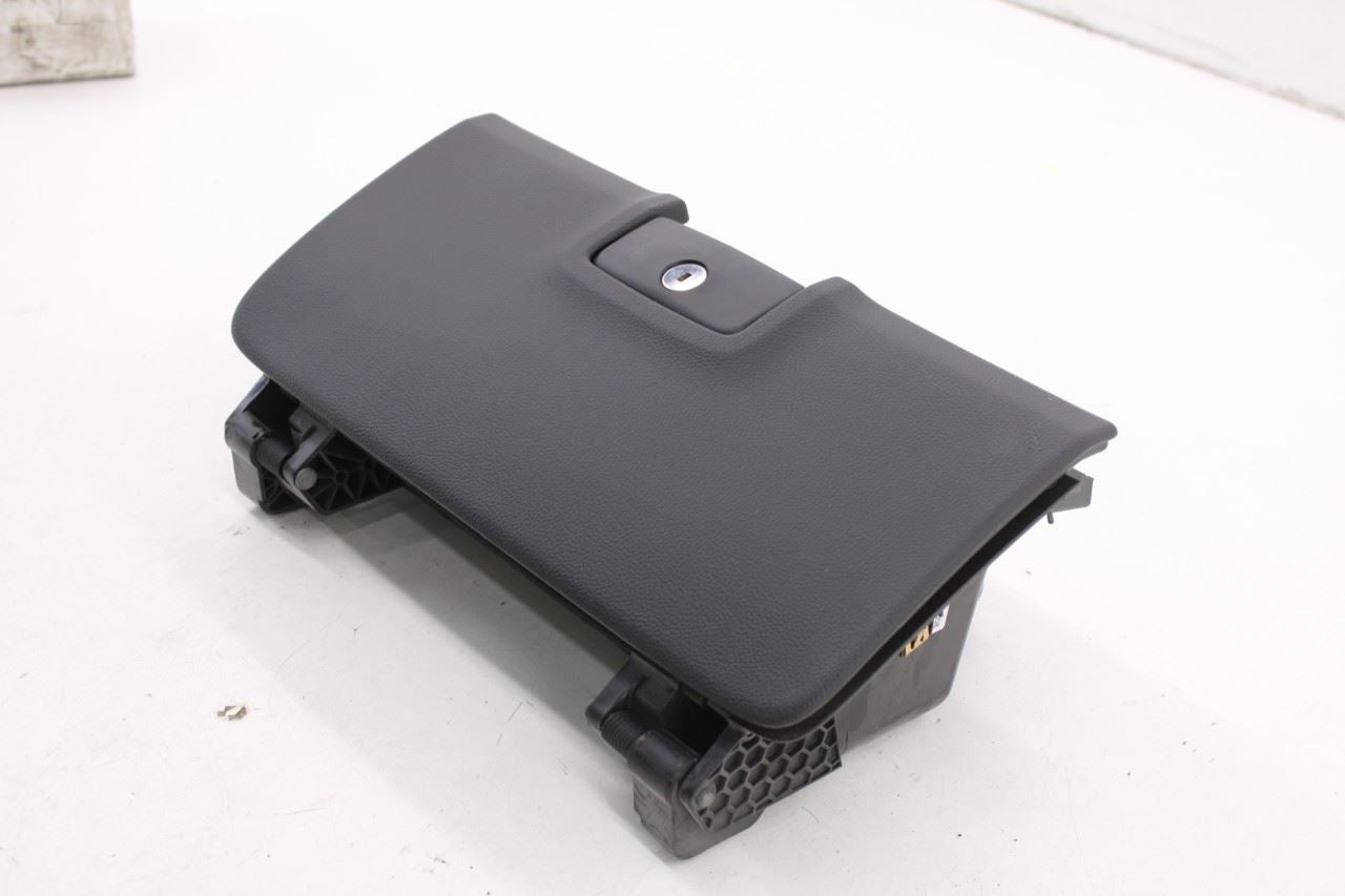 14-19 Chevrolet Silverado 1500 2WT Upper Glove Box Storage Compartment 231150953