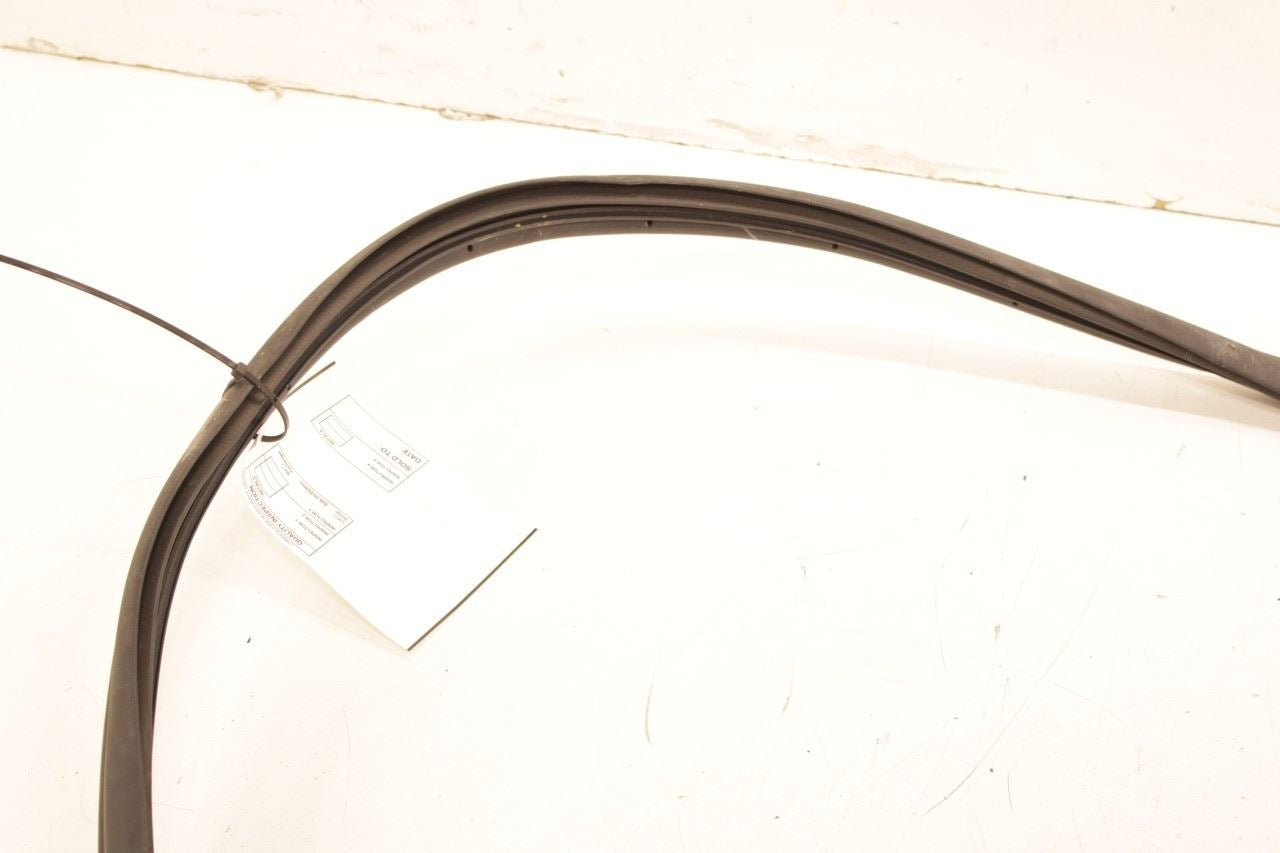 22-25 Hyundai Tucson SEL Front Right Side Door Weatherstrip On Body 82120-CW000 - Alshned Auto Parts