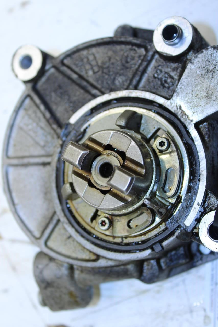 2013-2016 Ford F150 Platinum 3.5L EcoBoost Vacuum Pump DL3E-2A451-DA OEM - Alshned Auto Parts