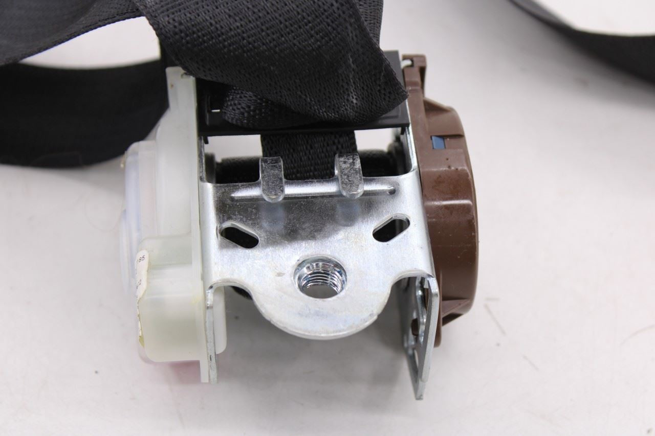 2014-18 Dodge Durango SXT Rear Right Side 2nd Row Seat Belt Retractor 5ME38DX9AA - Alshned Auto Parts
