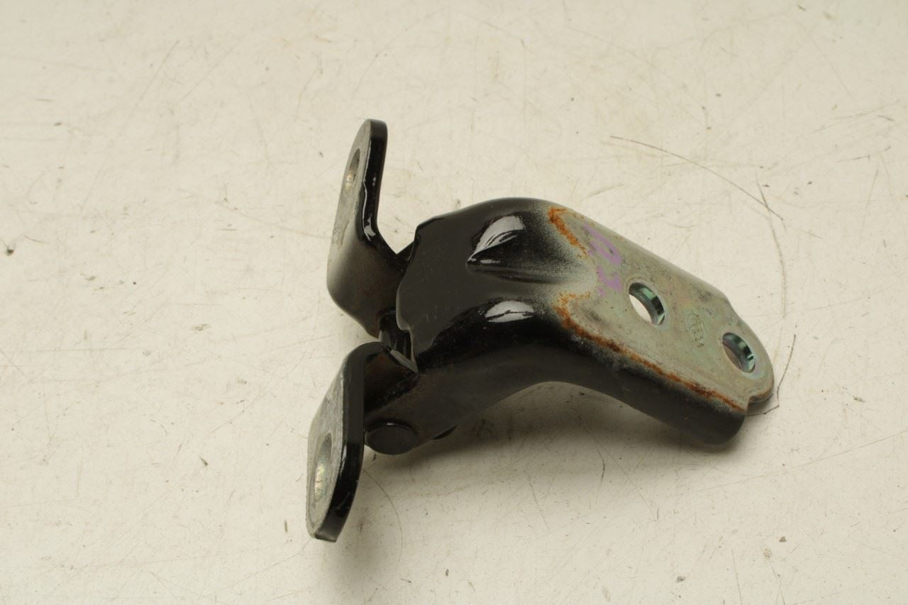 23-25 Kia Sportage Hybrid EX Rear RH Door Hinge Upper and Lower Pair 79420-D8000 - Alshned Auto Parts