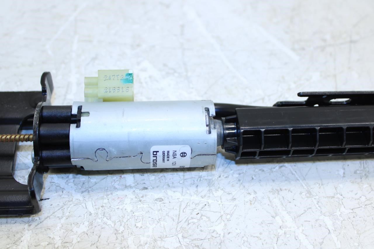 2019-24 Audi Q3 S Line Front RH Seat Track Adjust Motor w/ Bracket 3Q0-881-184-A - Alshned Auto Parts