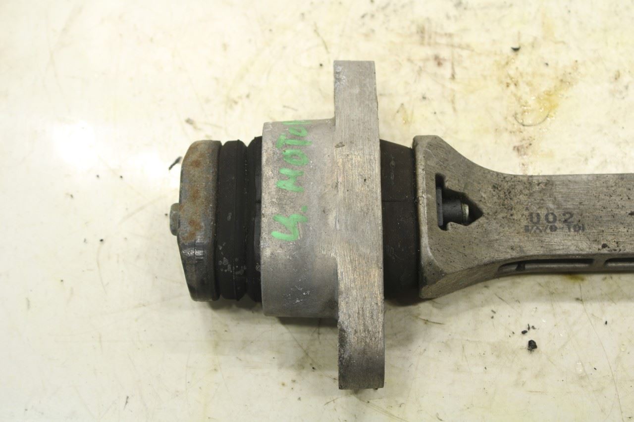 16-20 Kia Sorento LX 3.3L Front Engine Torque Arm Roll Rod Mount 21950-C5100 OEM - Alshned Auto Parts