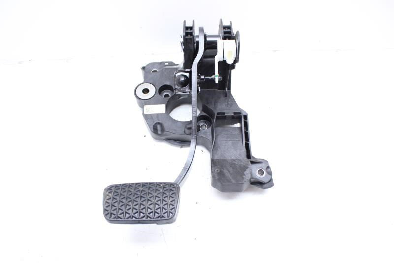 2024-2025 Chevrolet Trax Brake Foot Stop Pedal w/ Travel Sensor 60009134 OEM - Alshned Auto Parts