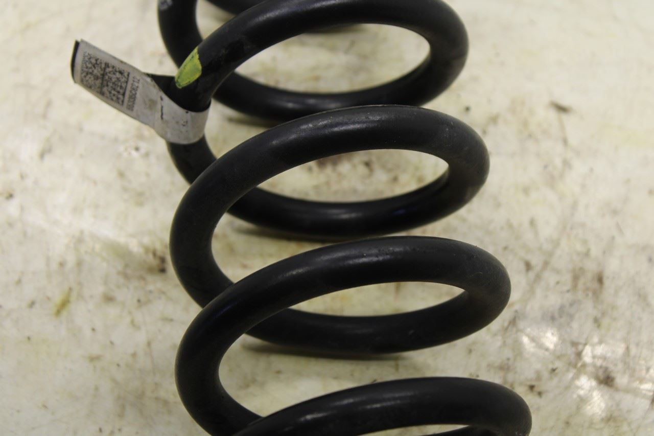 15-20 Kia Sorento LX 3.3L FWD Rear Right and LH Side Suspension Coil Spring Set - Alshned Auto Parts