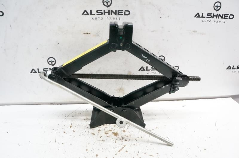 2015-23 Land Rover Discovery Sport HSE 2.0L Scissor Lift Jack GJ32-17080-AC OEM - Alshned Auto Parts