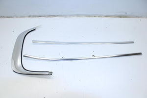 2017-2023 GMC Acadia SLT-1 Rear Right Door Window Upper Reveal Molding 84190174