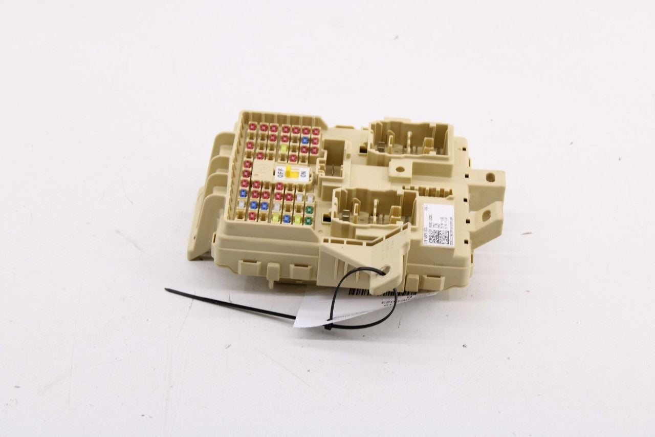 18-21 Kia Stinger GT2 AWD 3.3L Cabin Instrument Panel Fuse Relay Junction Block - Alshned Auto Parts
