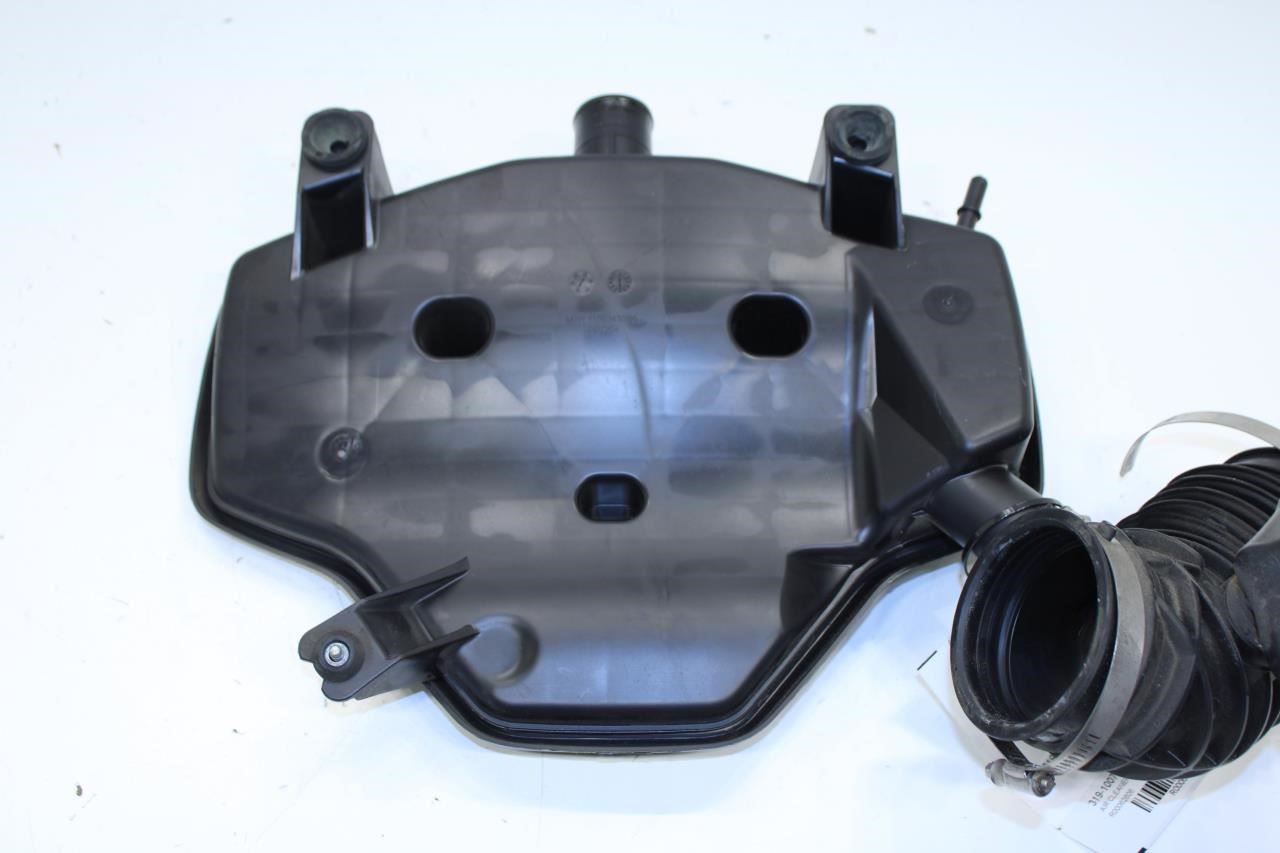 2017-23 GMC Acadia SLT-1 3.6L Engine Air Intake Cleaner Outlet Duct 84540981 OEM - Alshned Auto Parts